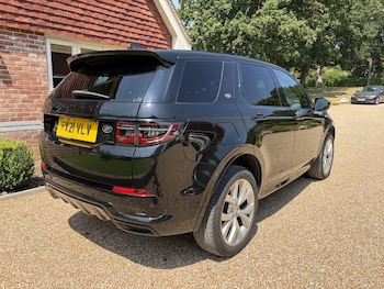 Used Land Rover Discovery Sport 2021 for sale - 79124475: Photo