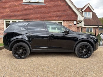 Used Land Rover Discovery Sport 2018 for sale - 79124433: Photo