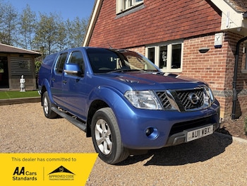 Used Nissan Navara 2011 for sale - 79545412: Photo