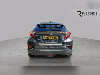 Used Toyota C-HR 2017 for sale - 79317528: Photo