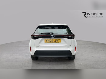 Used Toyota Yaris Cross 2023 for sale - 79537411: Photo