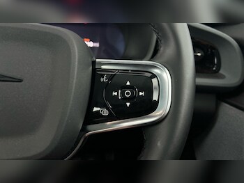 Used Polestar Polestar 2 2025 for sale - 79317516: Photo
