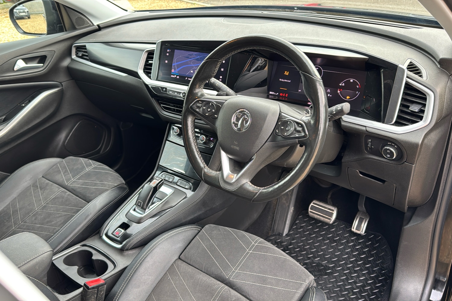 Used Vauxhall Grandland 2022 for sale - 76611051: Photo 10