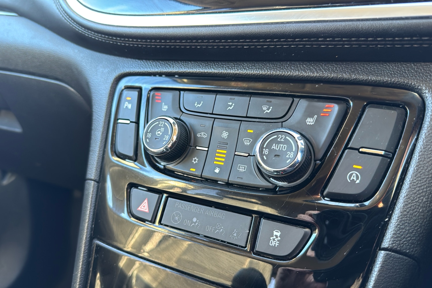 Used Vauxhall Mokka X 2017 for sale - 76611046: Photo 15