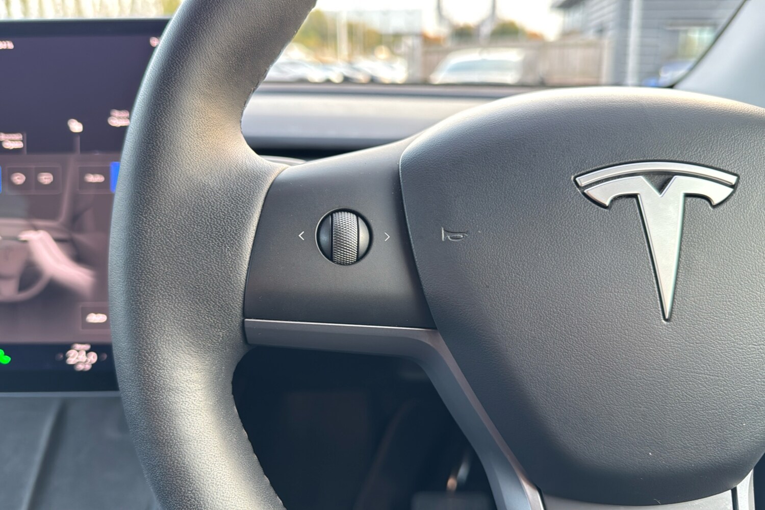 Used Tesla Model Y 2022 for sale - 76169880: Photo 17