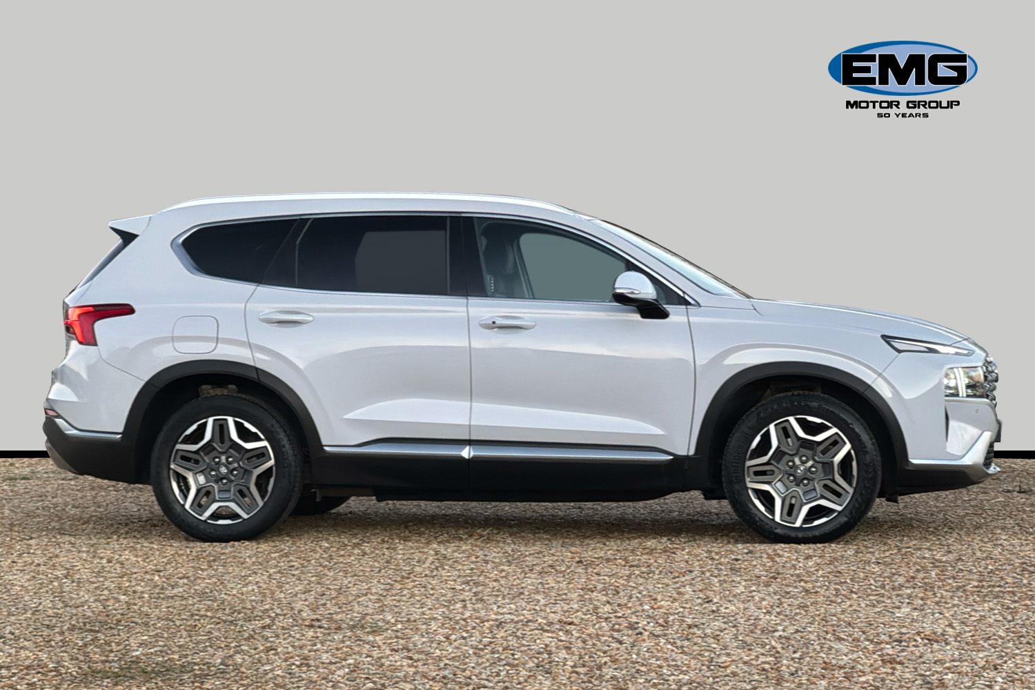 Used Hyundai Santa Fe 2021 for sale - 76611040: Photo 4