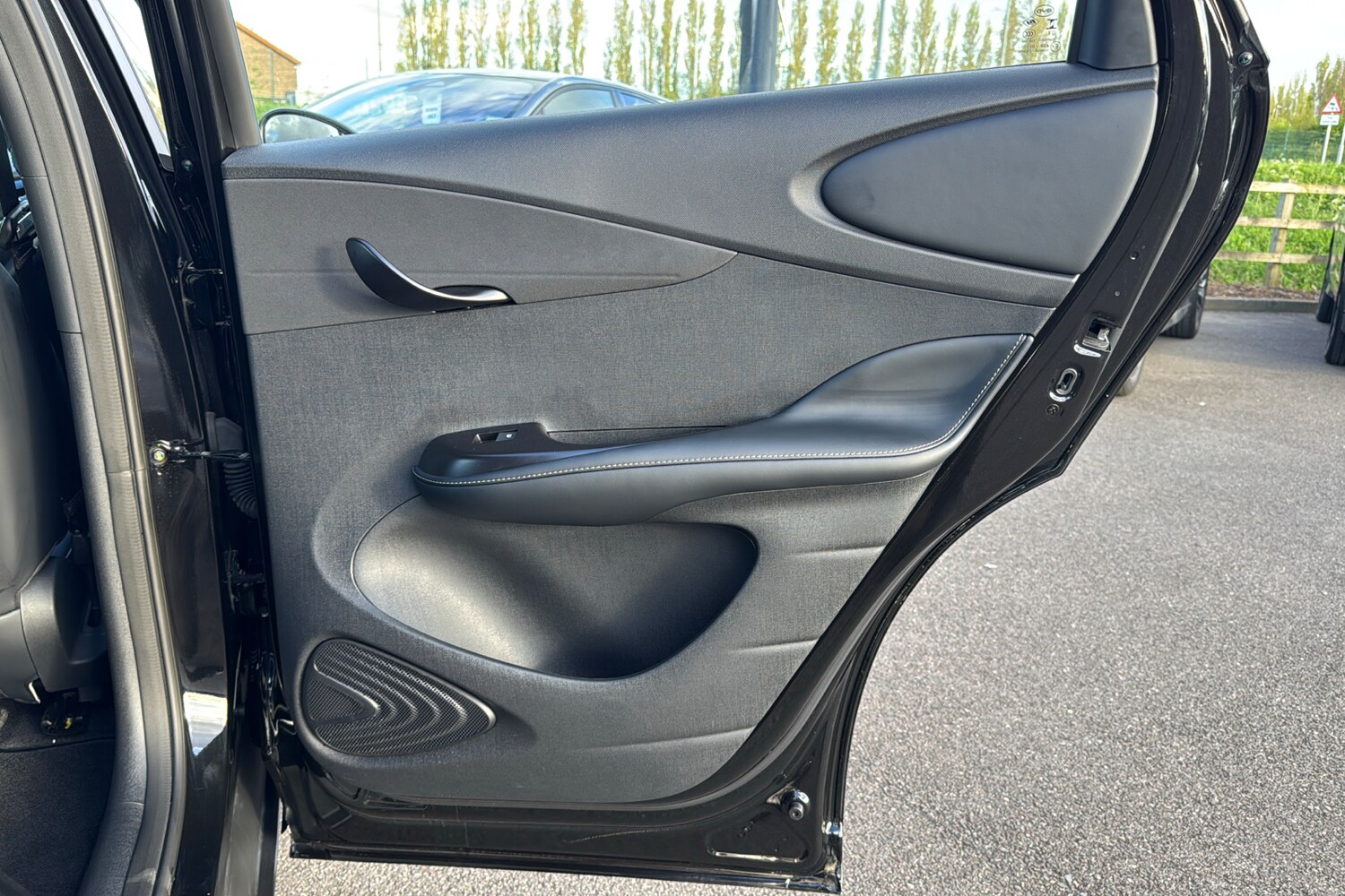 Vehicle 28