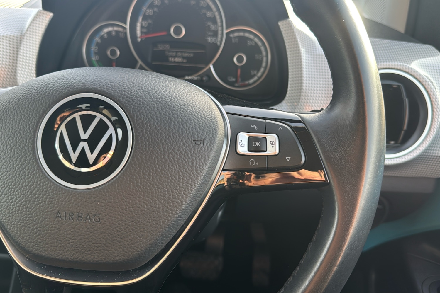 Used Volkswagen e-up! 2021 for sale - 77018936: Photo 17