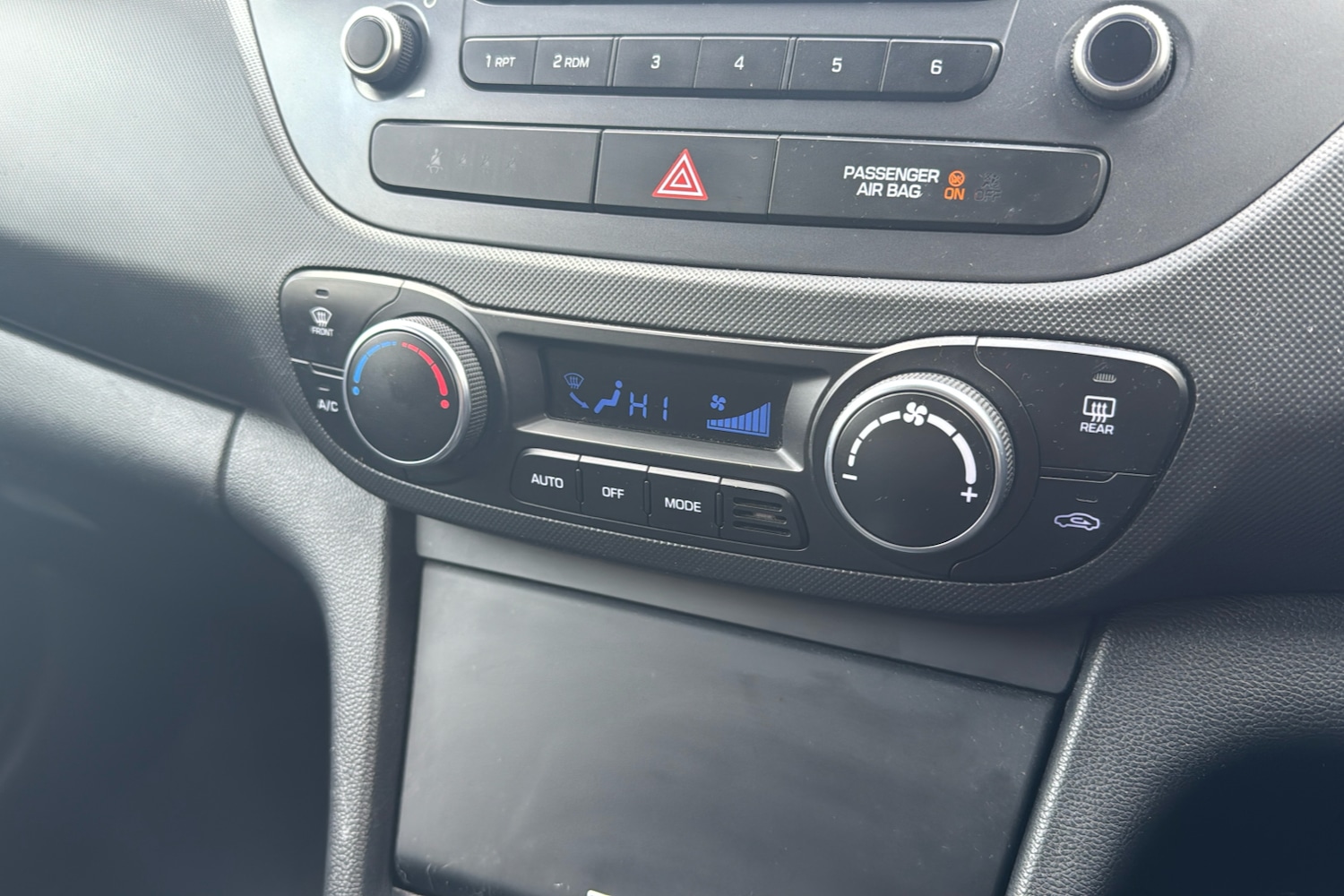 Used Hyundai i10 2017 for sale - 77283611: Photo 15