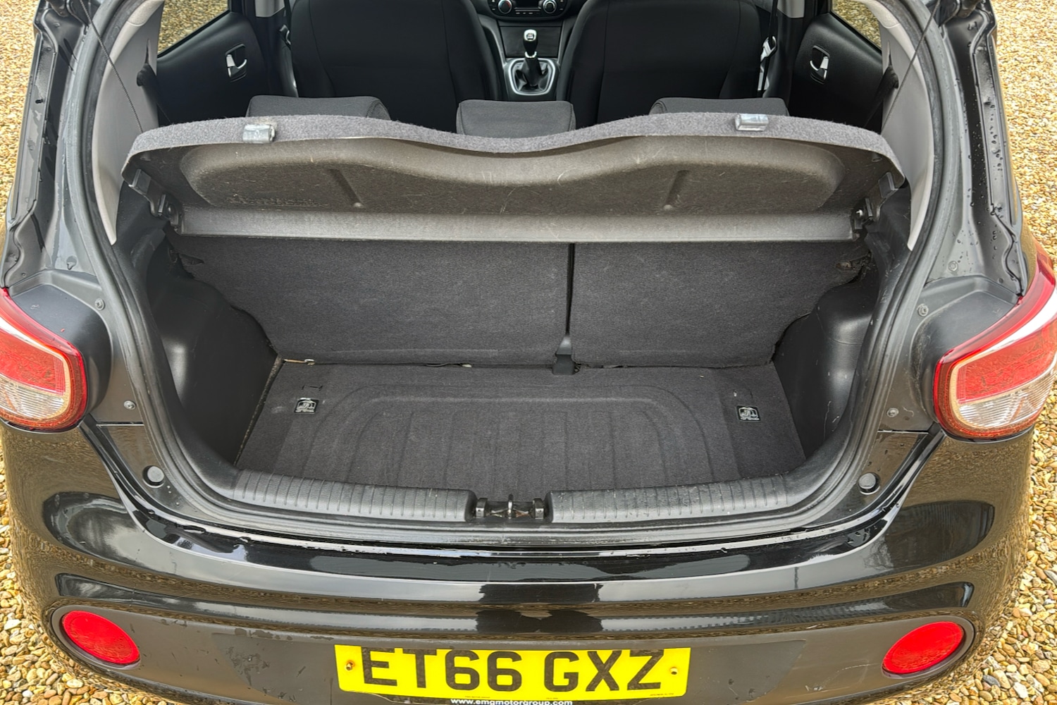 Used Hyundai i10 2017 for sale - 77283611: Photo 18