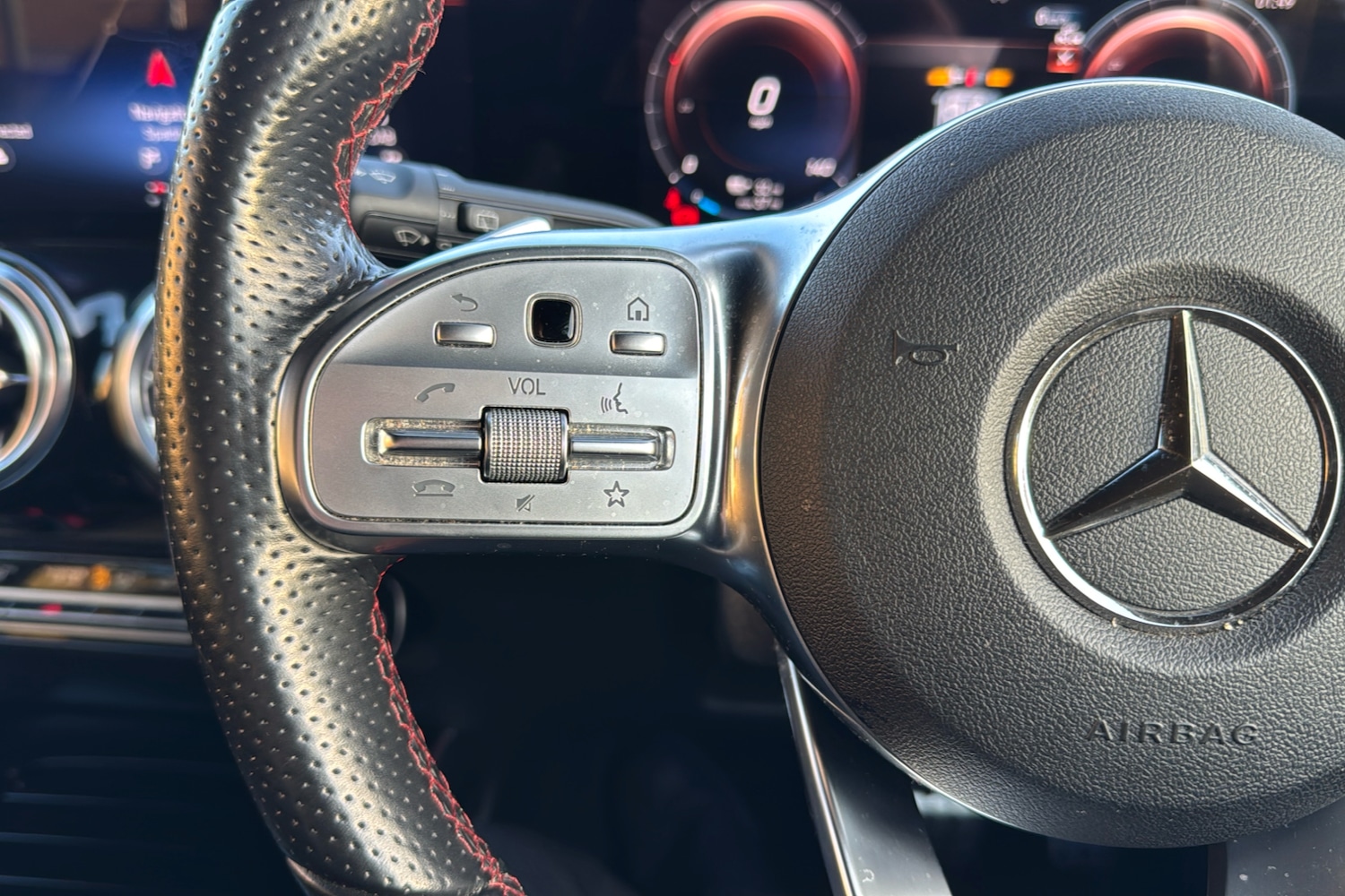 Used Mercedes-Benz EQB 2024 for sale - 76789804: Photo 17