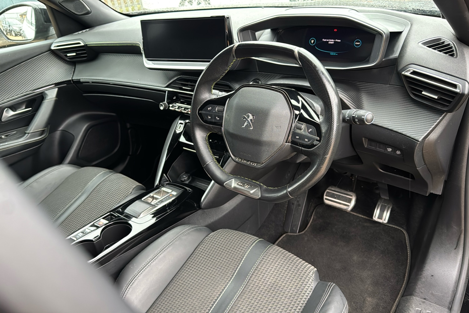 Used Peugeot E-2008 2023 for sale - 77649512: Photo 10