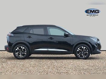 Used Peugeot E-2008 2023 for sale - 77649512: Photo