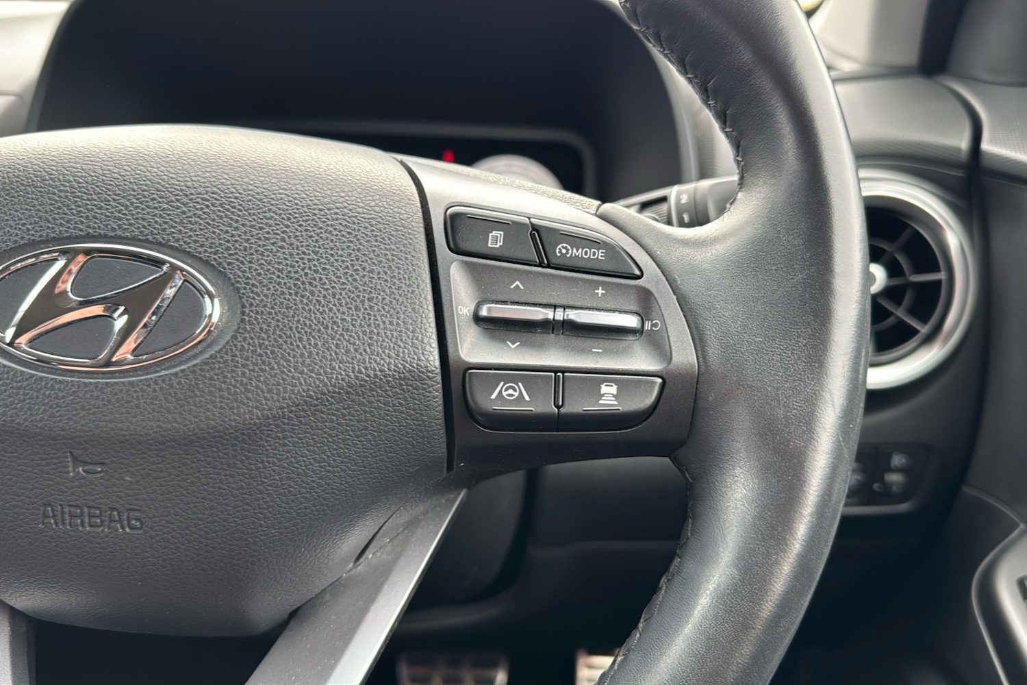 Used Hyundai KONA 2023 for sale - 77077666: Photo 17