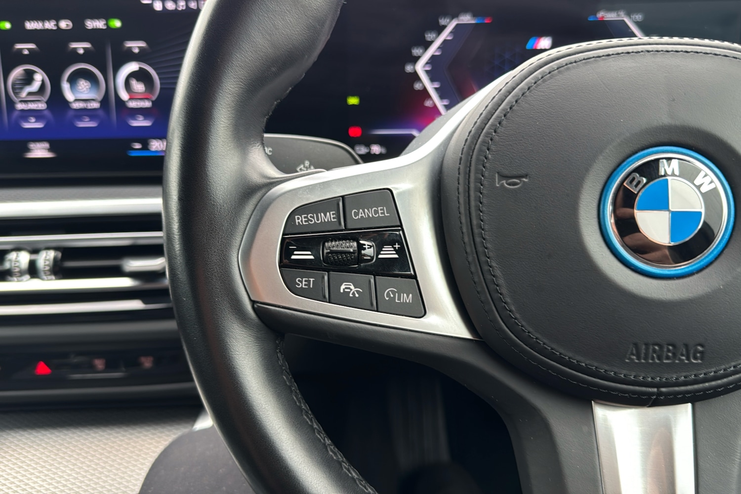 Used BMW i4 2022 for sale - 76875992: Photo 17