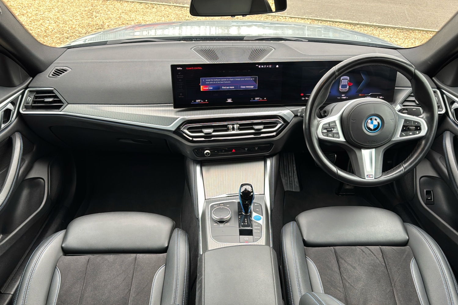 Used BMW i4 2022 for sale - 76875992: Photo 9