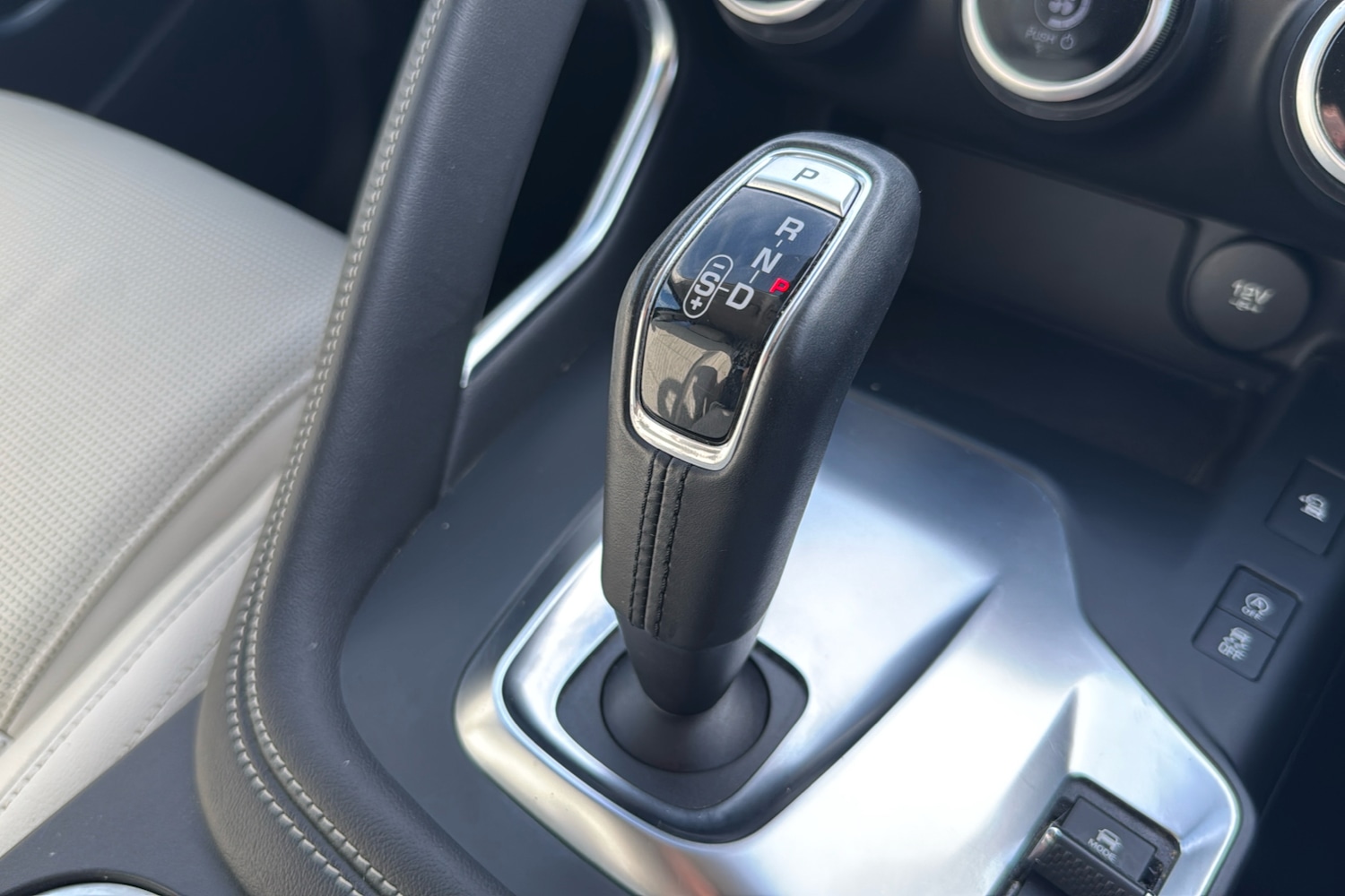 Used Jaguar E-Pace 2020 for sale - 76006546: Photo 13
