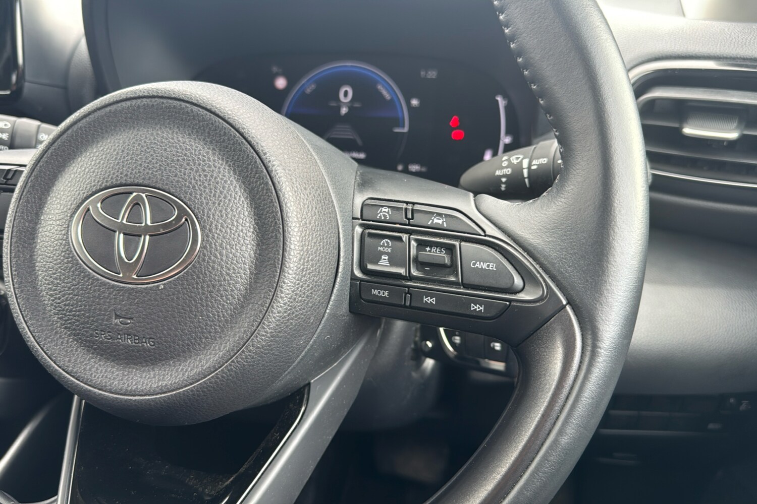 Used Toyota Yaris 2024 for sale - 77500735: Photo 17