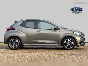 Used Toyota Yaris 2024 for sale - 77500735: Photo