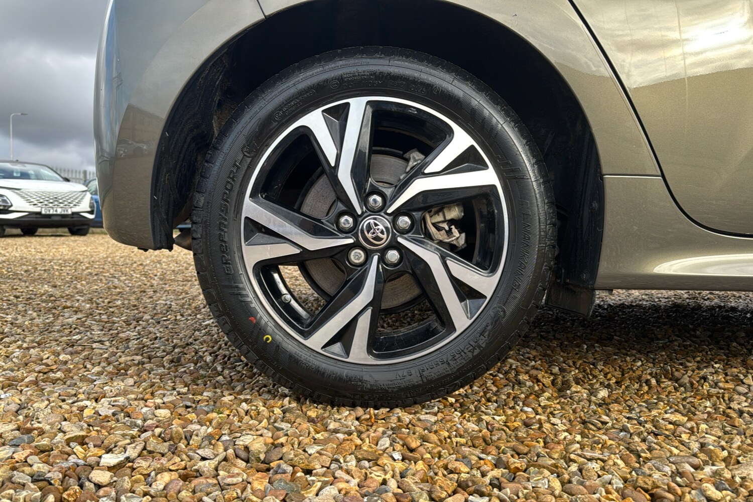 Used Toyota Yaris 2024 for sale - 77500735: Photo 8