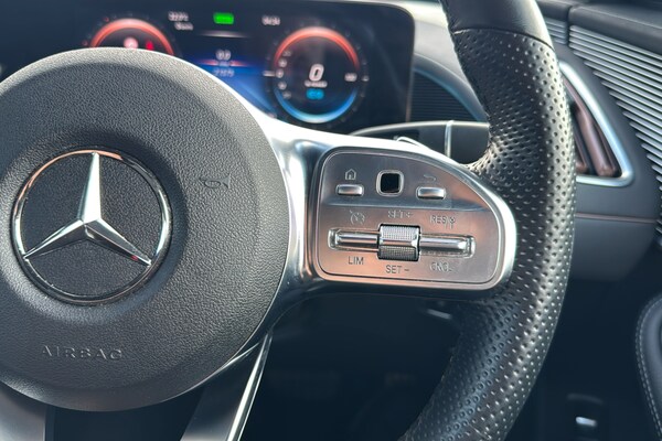 Used Mercedes-Benz EQC 2022 for sale - 75480417: Photo 17