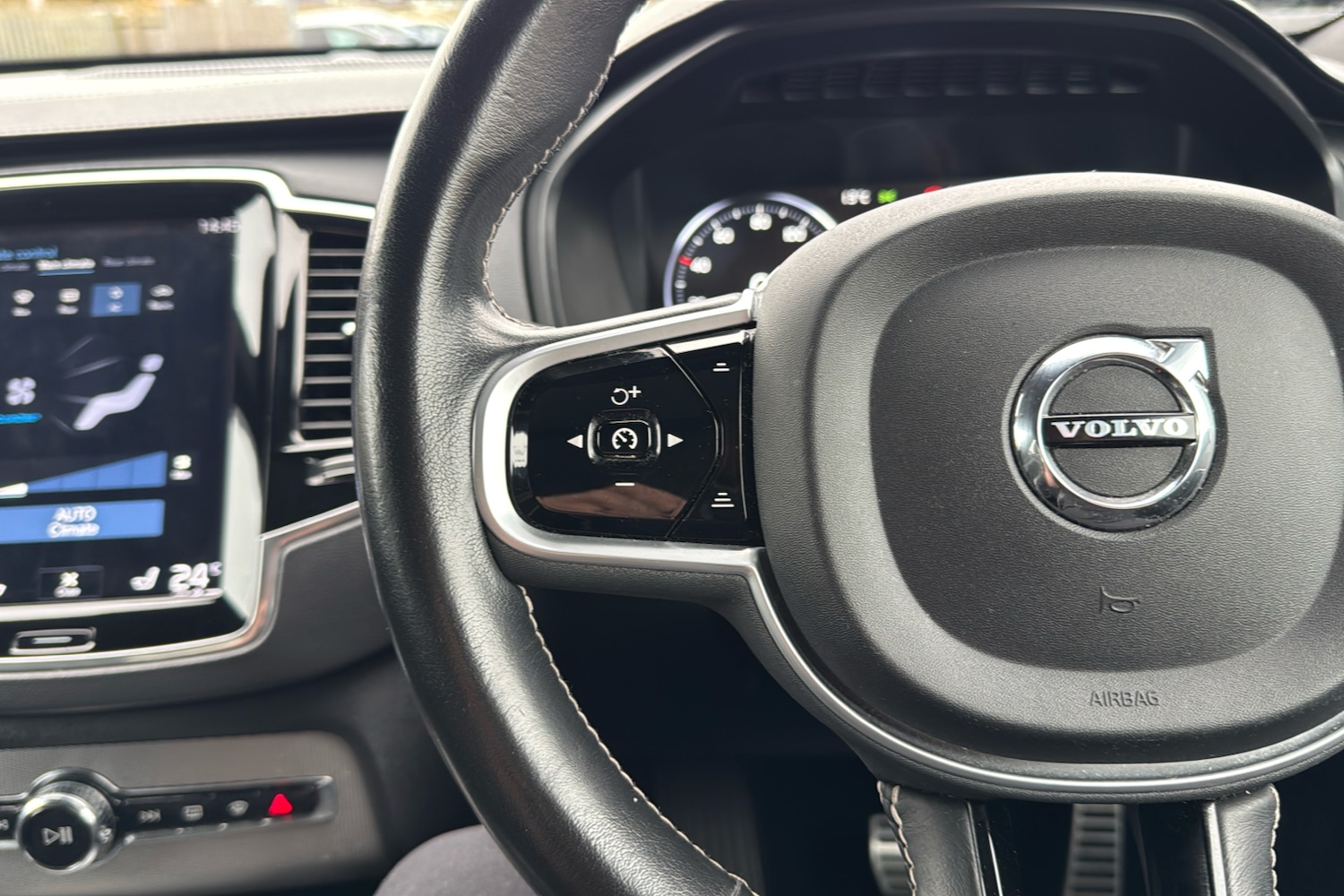 Used Volvo XC90 2021 for sale - 76516094: Photo 16