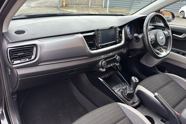 Used Kia Stonic 2018 for sale - 76243463: Photo 11