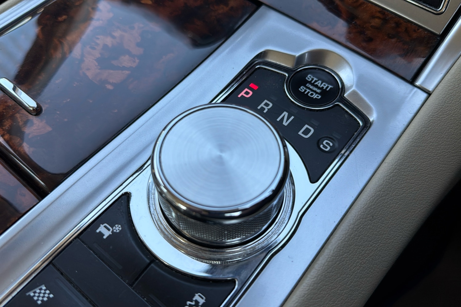 Used Jaguar XF 2014 for sale - 77776246: Photo 13