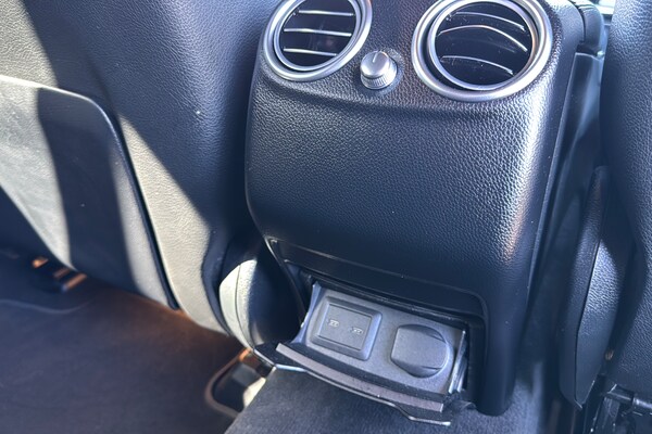 Used Mercedes-Benz EQC 2022 for sale - 74411617: Photo 32