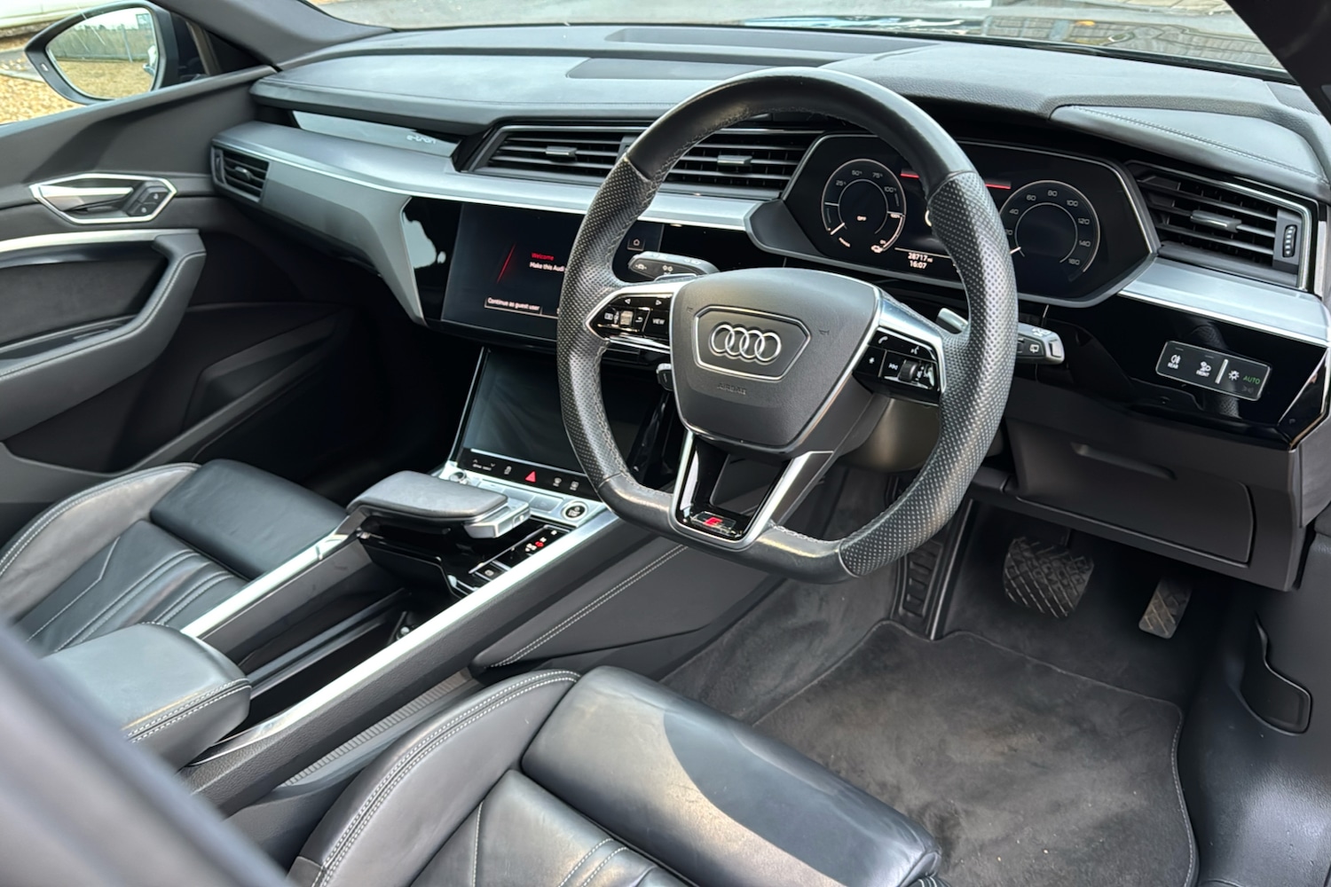 Used Audi Other 2022 for sale - 76390898: Photo 10