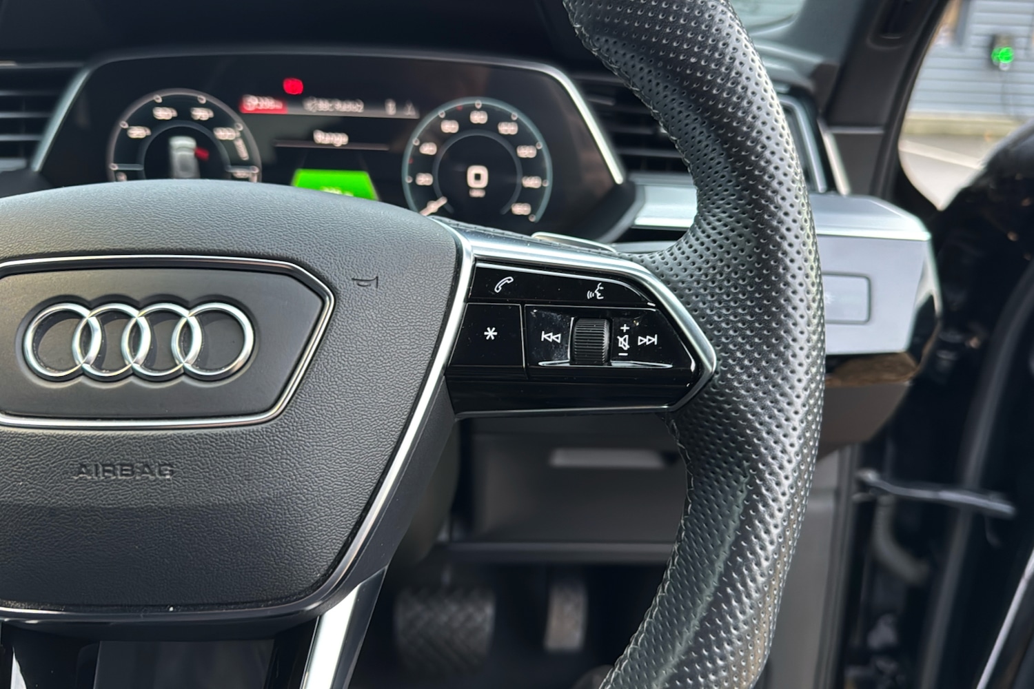 Used Audi Other 2022 for sale - 76390898: Photo 16