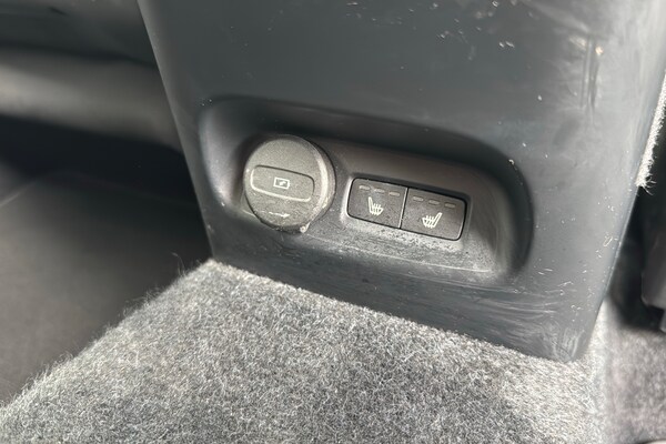 Used Volvo C40 2022 for sale - 76262588: Photo 33