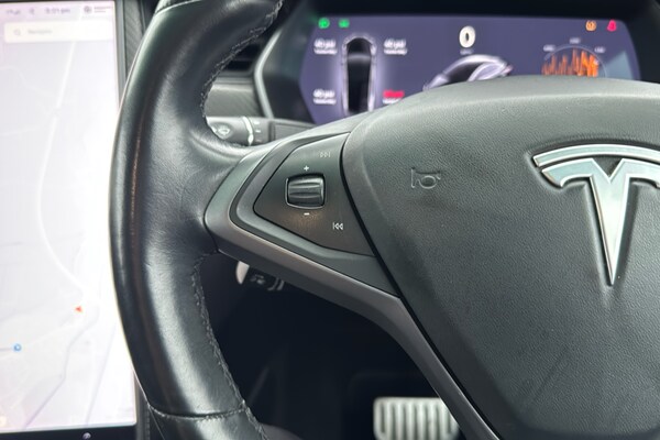Used Tesla Model X 2020 for sale - 76262587: Photo 17