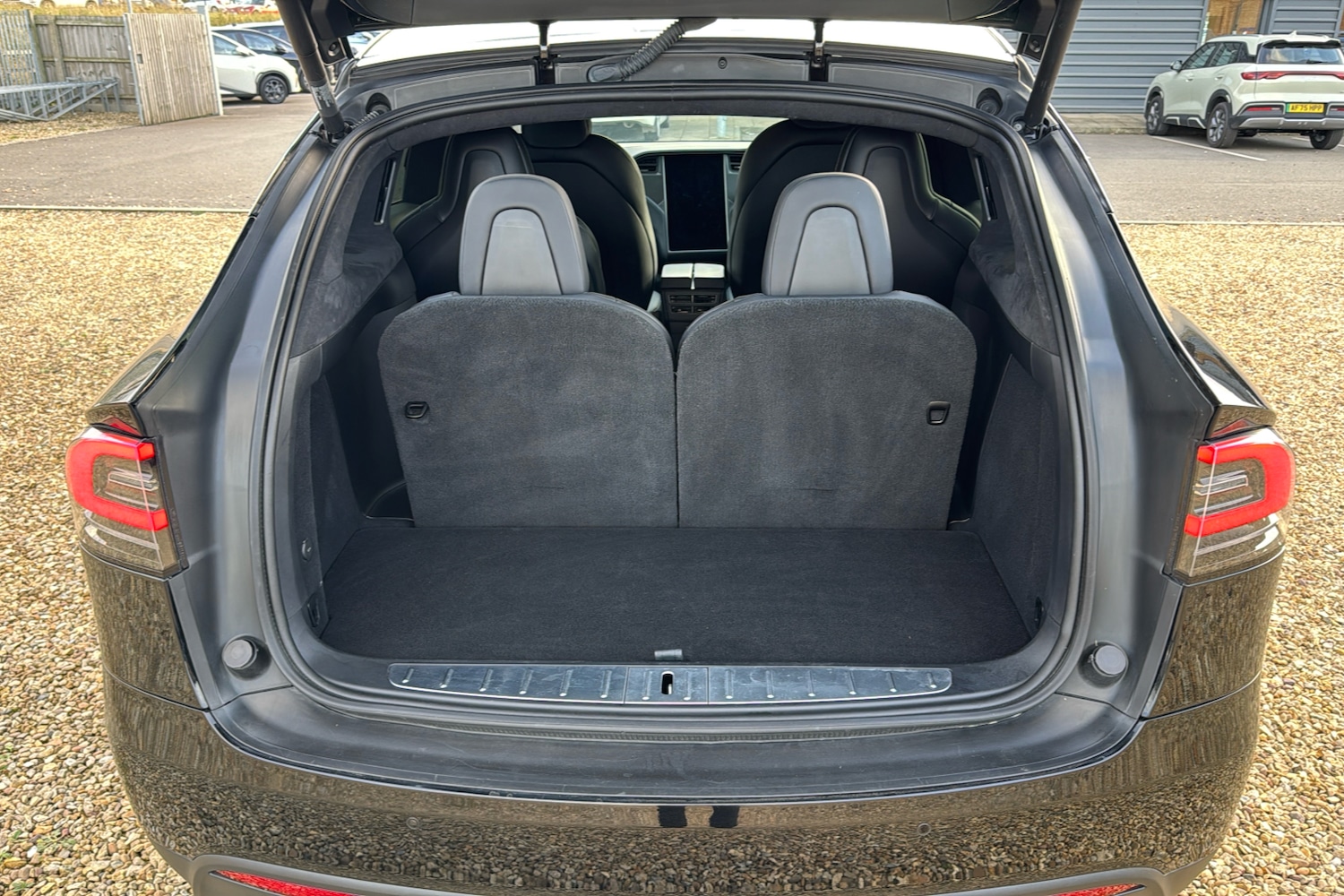 Used Tesla Model X 2020 for sale - 76262587: Photo 19