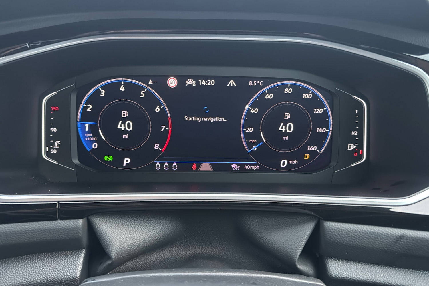 Used Volkswagen T-Roc 2023 for sale - 76955366: Photo 14