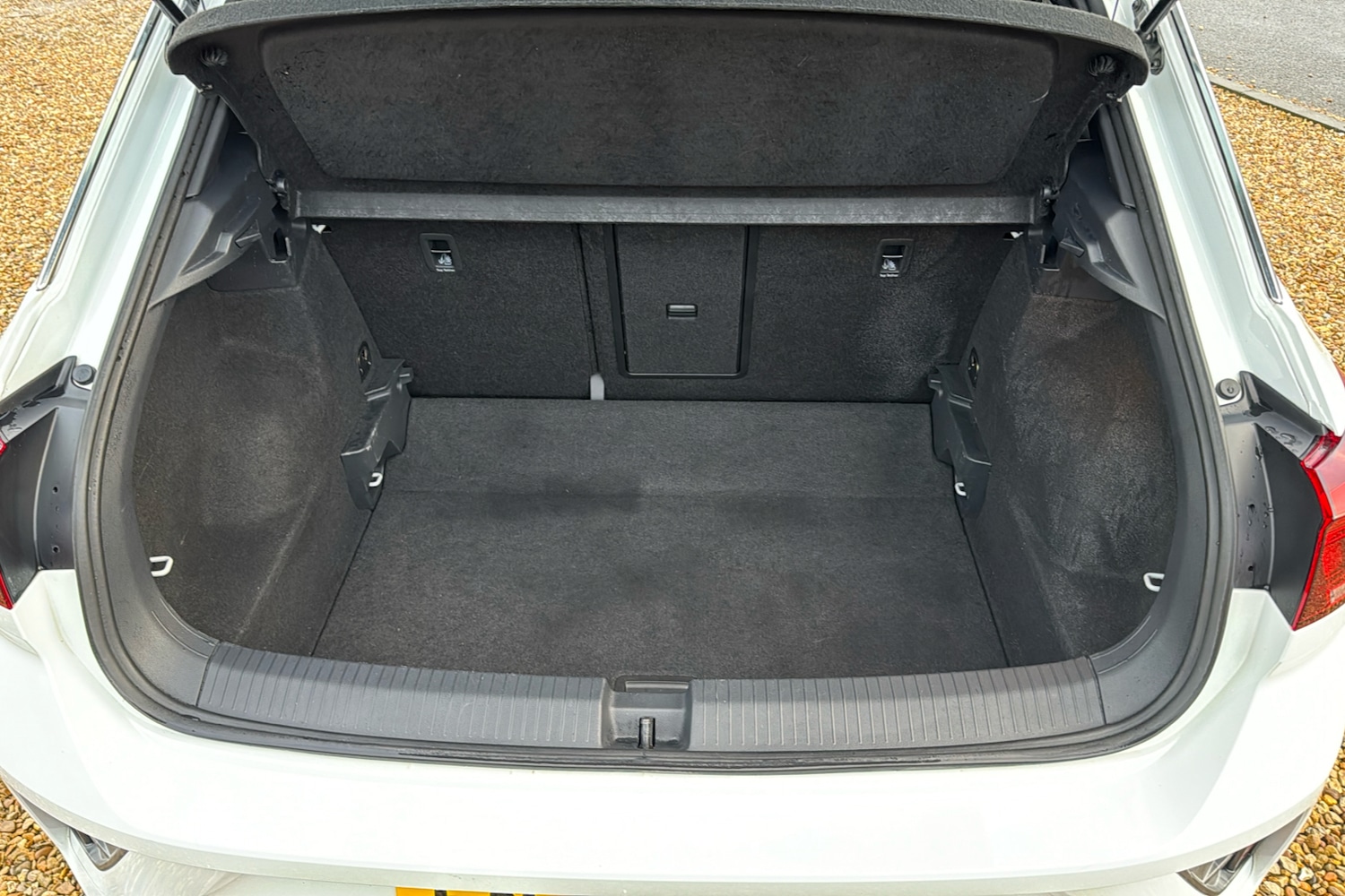 Used Volkswagen T-Roc 2023 for sale - 76955366: Photo 19