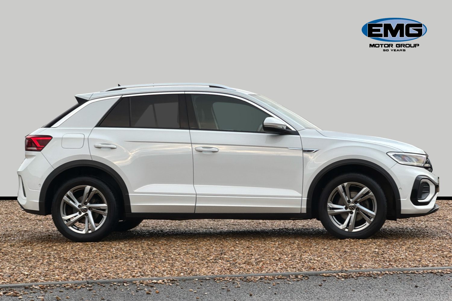 Used Volkswagen T-Roc 2023 for sale - 76955366: Photo 4
