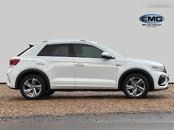 Used Volkswagen T-Roc 2023 for sale - 76955366: Photo