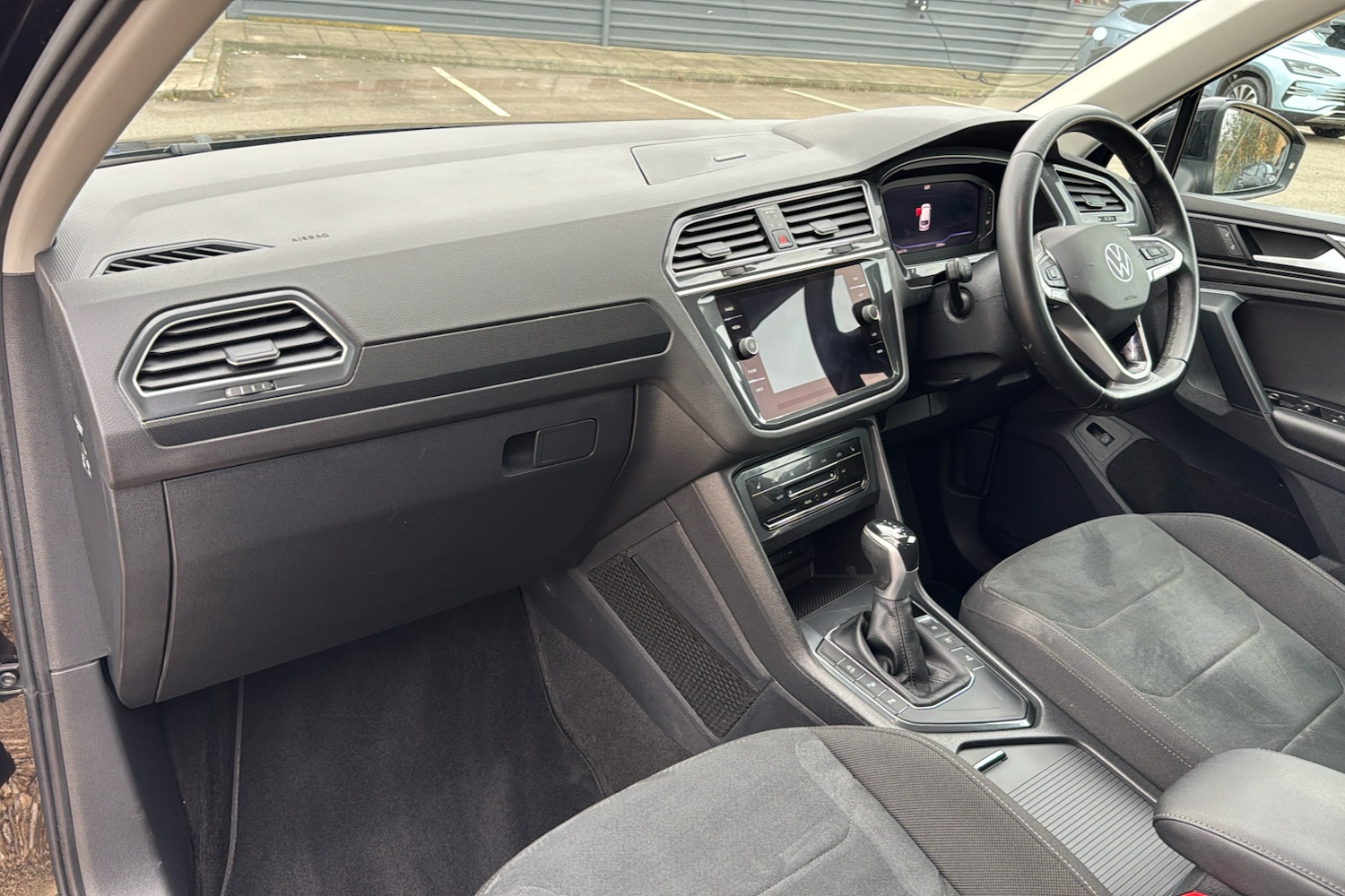 Used Volkswagen Tiguan 2020 for sale - 77196323: Photo 11