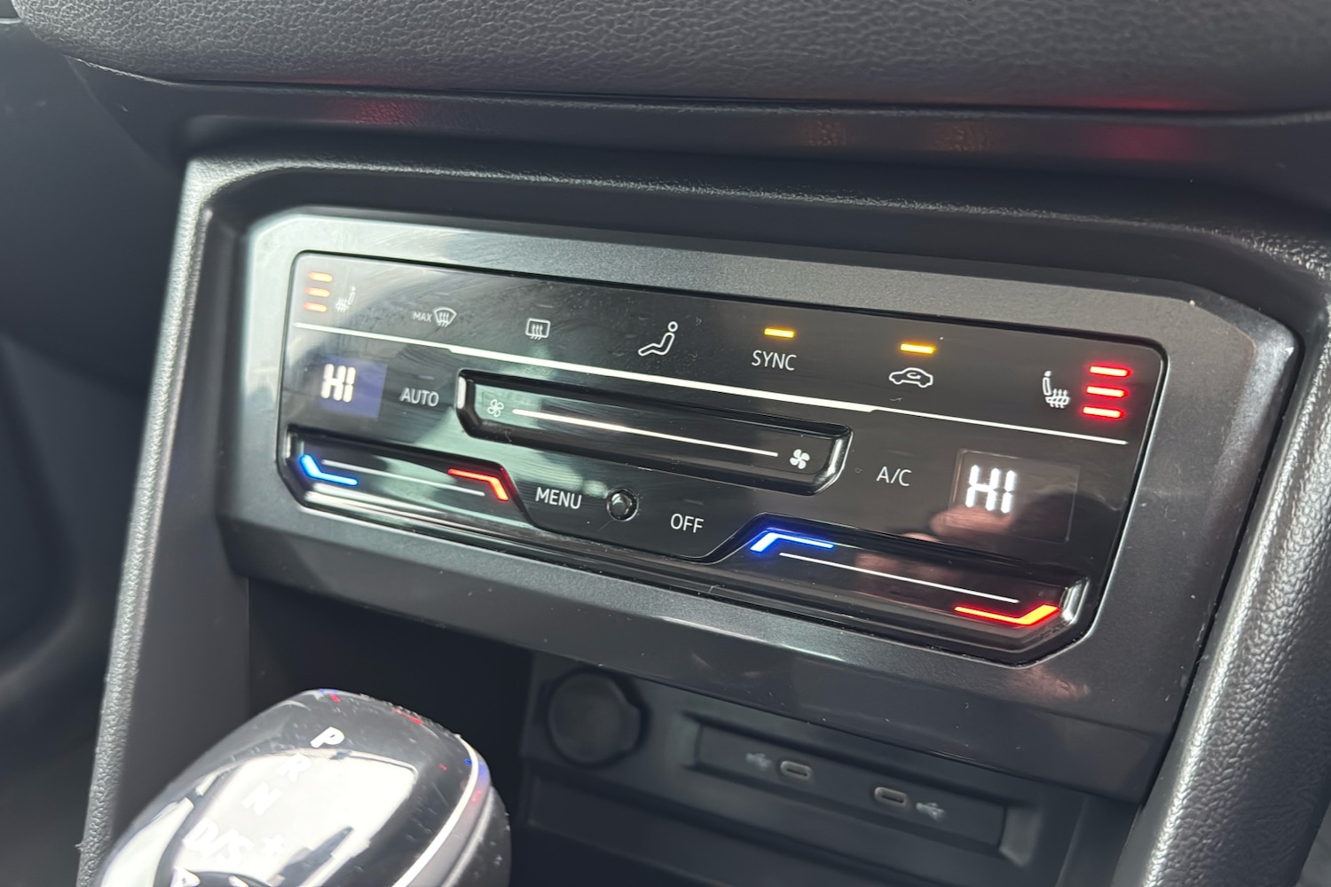 Used Volkswagen Tiguan 2020 for sale - 77196323: Photo 16