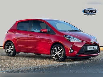 2019 - 1.5 Vvt I Icon Tech Hatchback 5dr Petrol CVT Euro 6 111 Ps