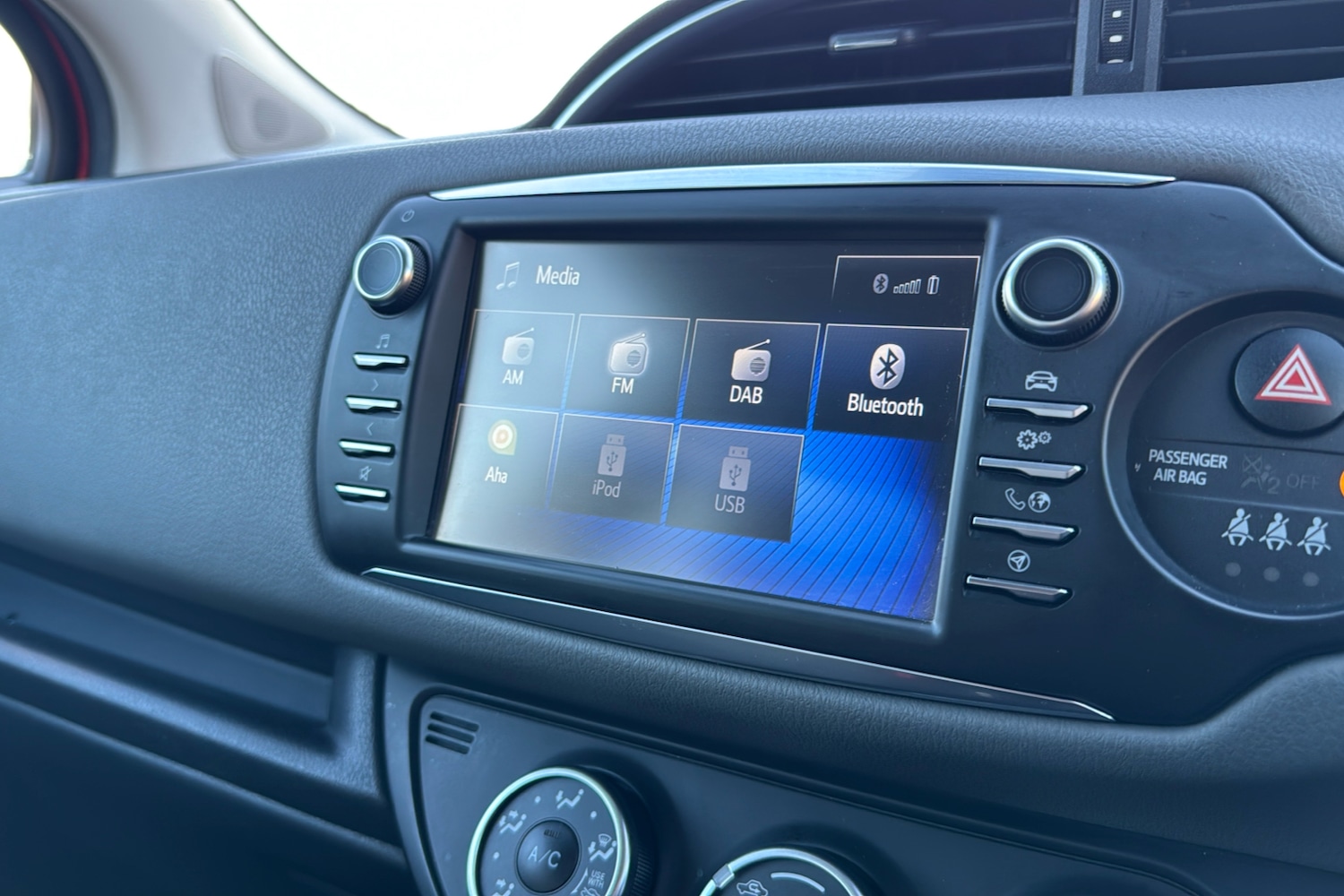 Used Toyota Yaris 2019 for sale - 76774486: Photo 20