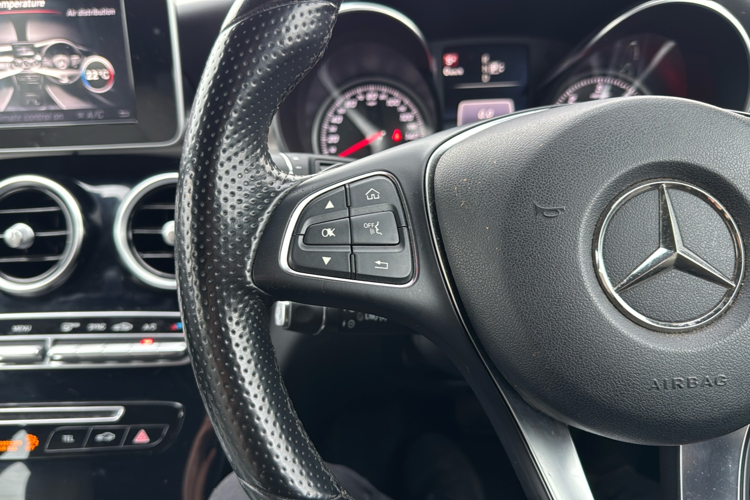 Used Mercedes-Benz C Class 2014 for sale - 77661791: Photo 17