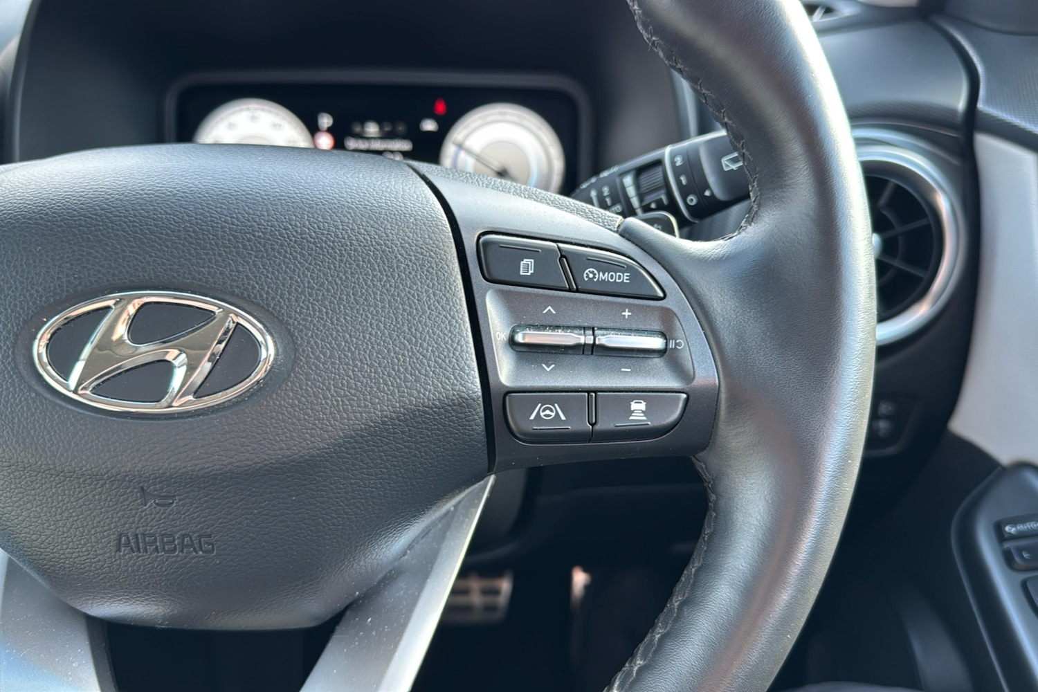 Used Hyundai KONA 2023 for sale - 77774205: Photo 17