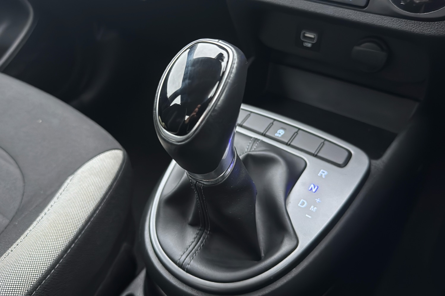 Used Hyundai i10 2023 for sale - 77429401: Photo 13