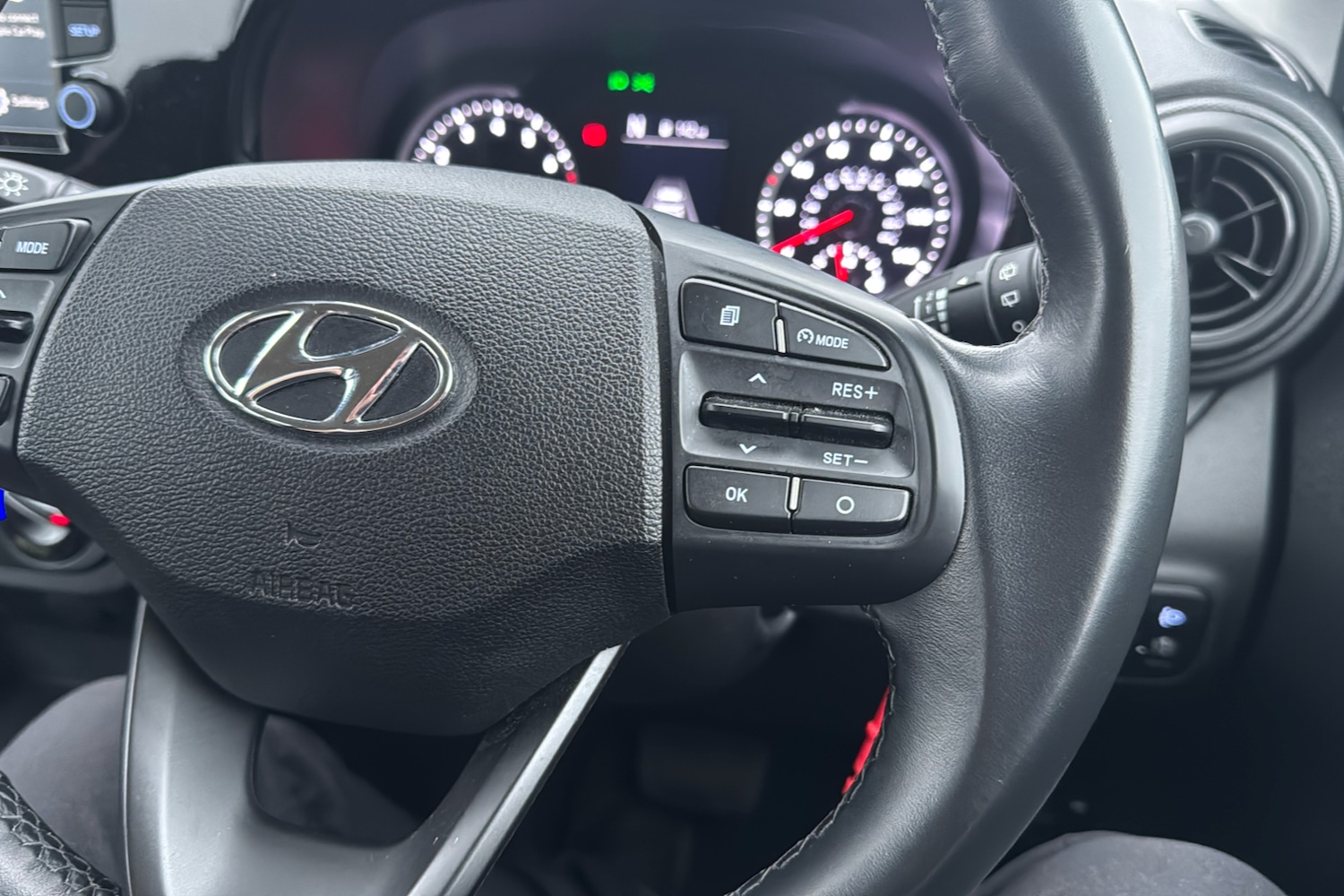 Used Hyundai i10 2023 for sale - 77429401: Photo 17