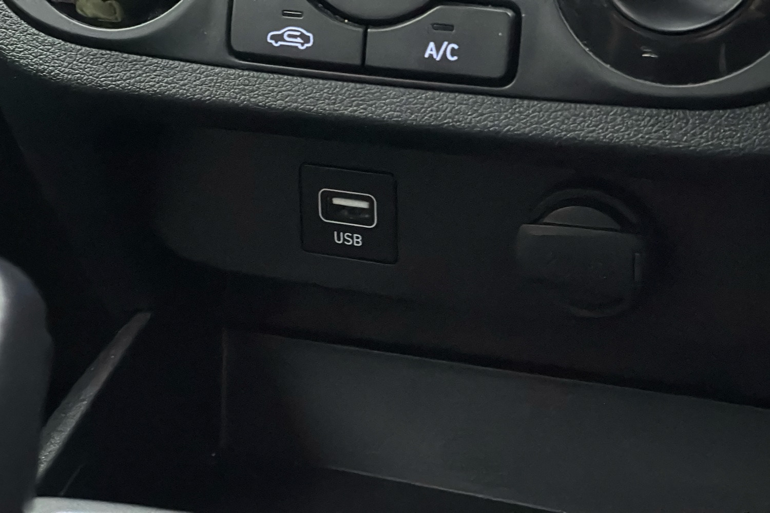 Used Hyundai i10 2023 for sale - 77429401: Photo 21