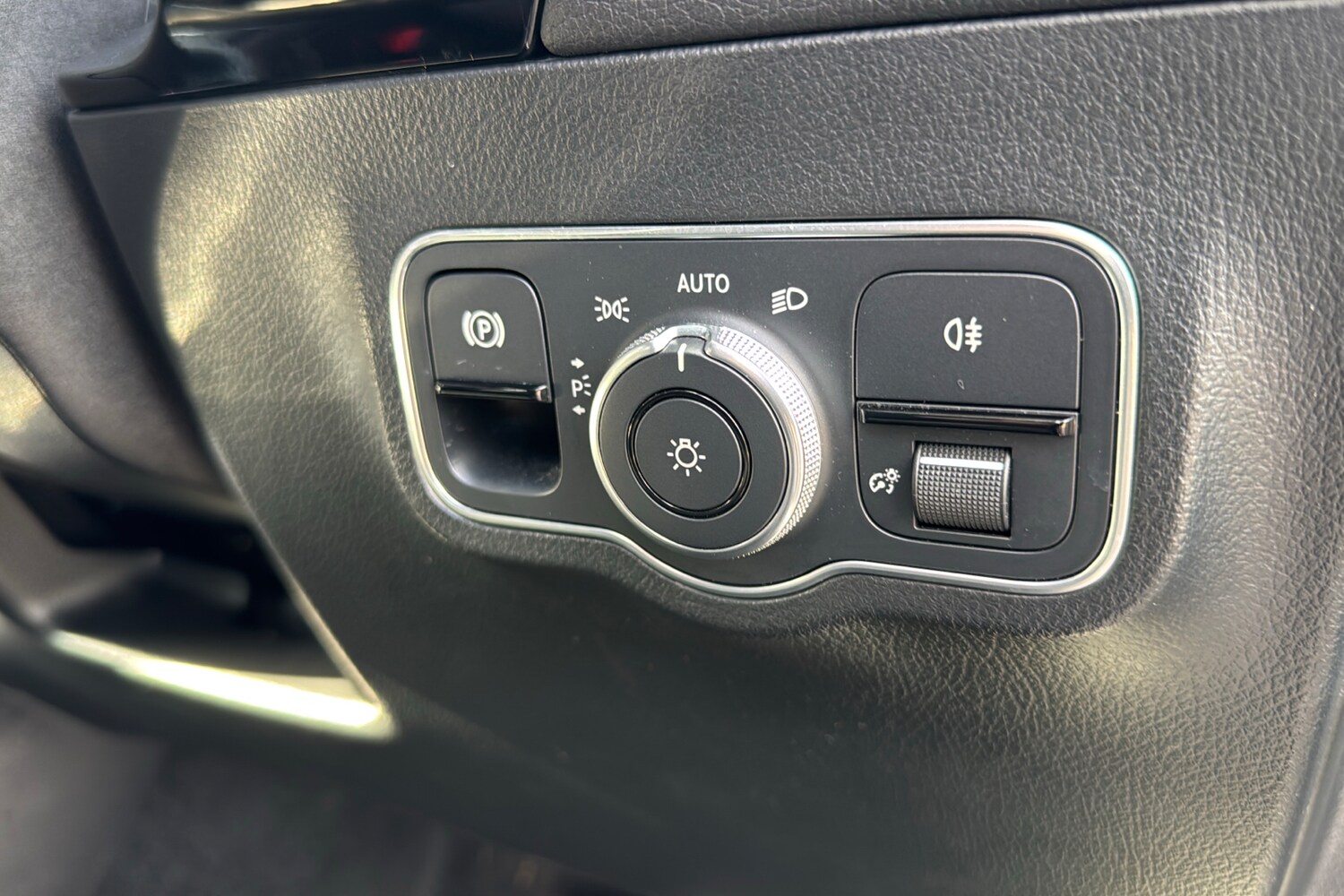 Vehicle 28
