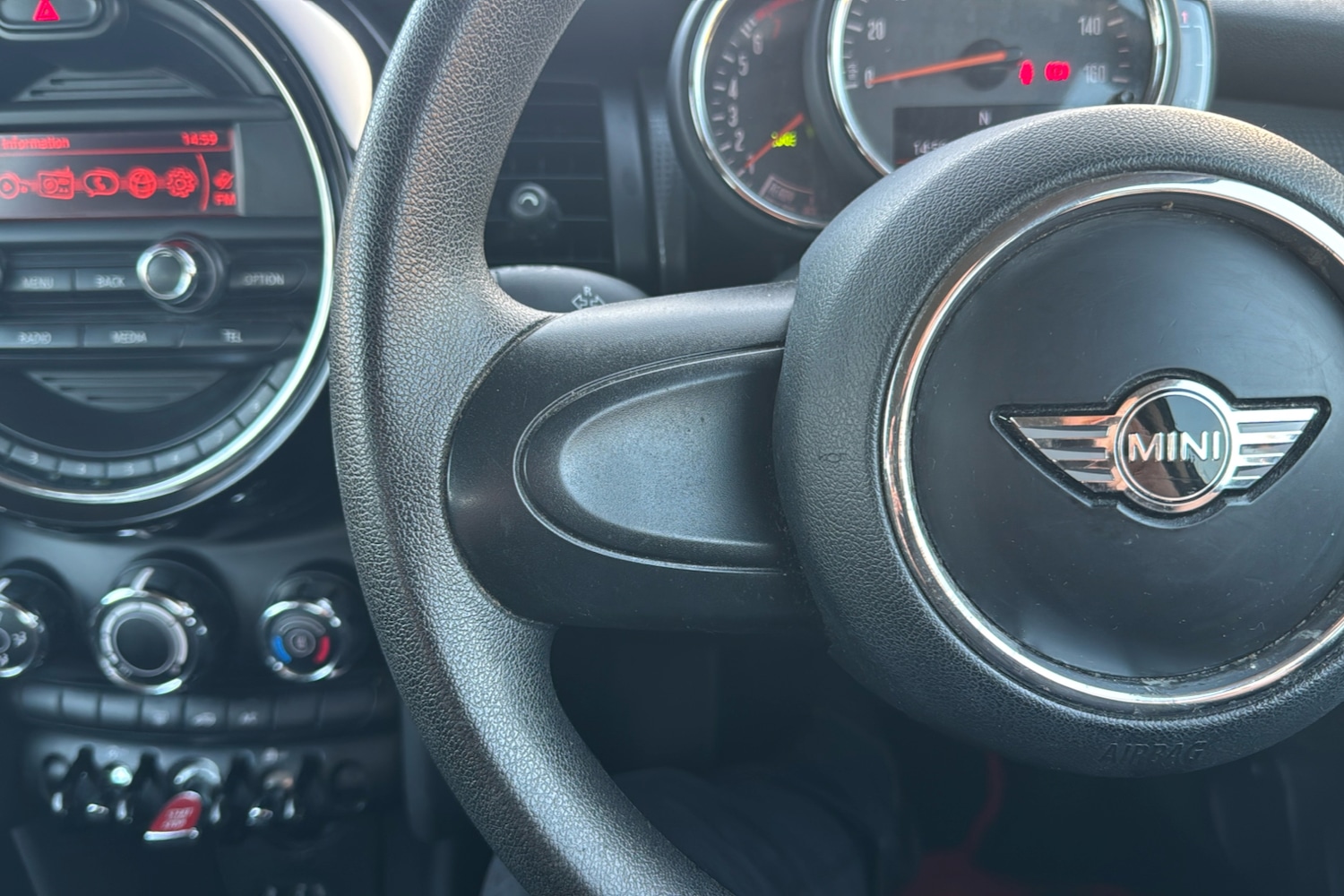 Used MINI Hatch 2018 for sale - 76932013: Photo 16