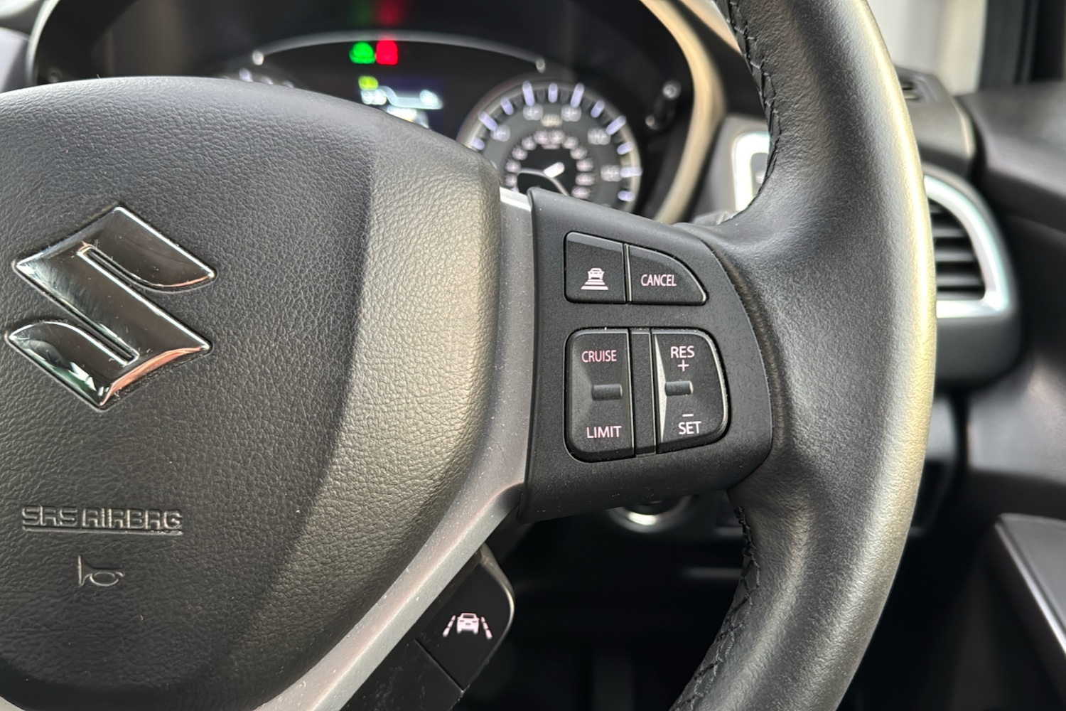 Used Suzuki SX4 S-Cross 2023 for sale - 77946878: Photo 17